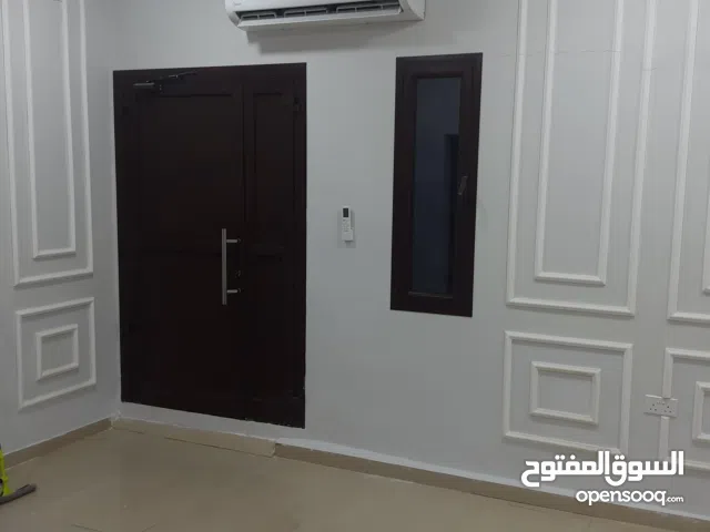 350 m2 4 Bedrooms Townhouse for Rent in Central Governorate Isa Town
