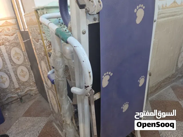 جهاز جري رياضي ميكانيكي مع قرص لنحت الخصر متحرك مع حزام كهربائي المساج البطن والظهر وازاله الدهون س