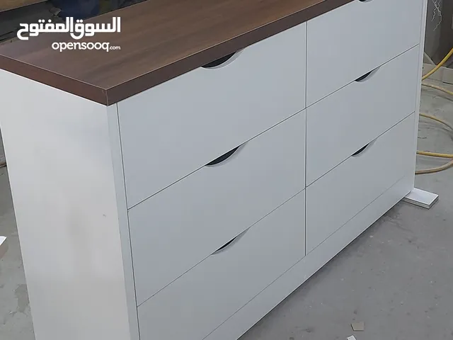 كمدينات جميع الوان اتواليت تسريحه جميع المقاسات خشب لاتيه او حسب الطلب