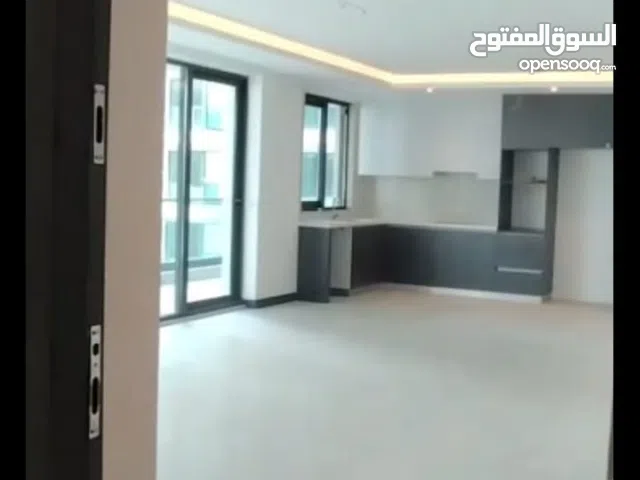 شقة للبيع في مجمع الود السكني جاهزة للسكن استلام جديد فارغة غير مستعملة المساحة 180 متر