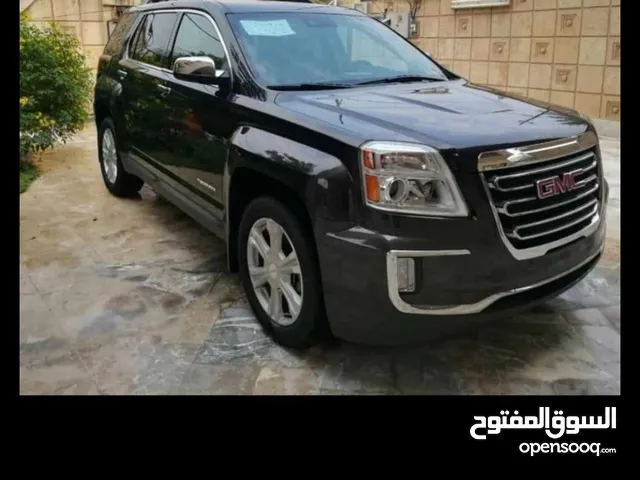 سيارة نقل طلاب من البيت إلى الجامعه