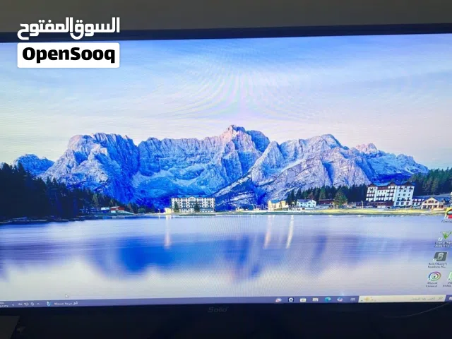شاشة solid للكمبيوتر