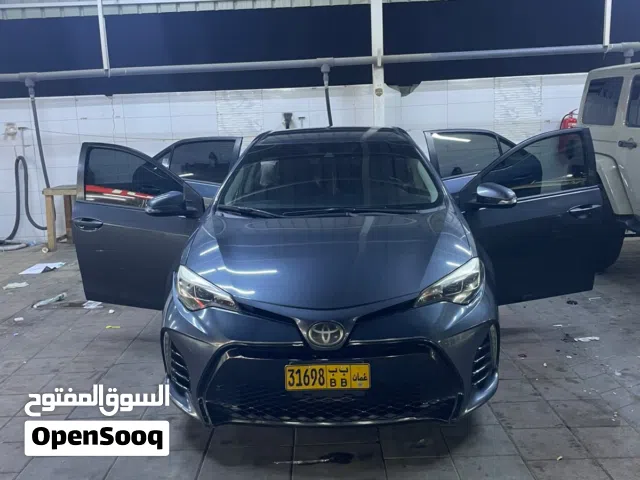 2017 تويوتا كورولا SE