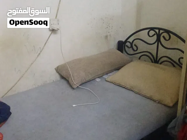 مطلوب فرد في سكن شقه