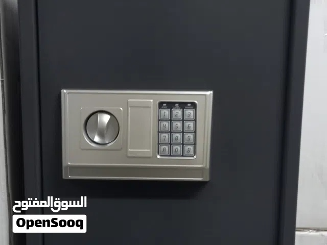 قاصات فندقية حجم كبير  تستخدم في الفنادق والمنازل والمكاتب