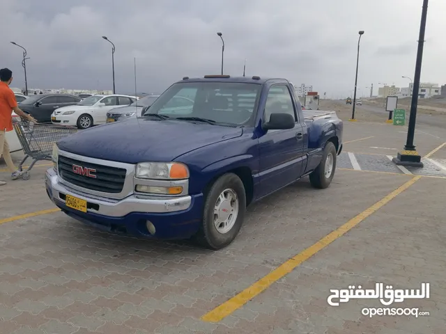 Chevrolet Silverado 1500 in Muscat