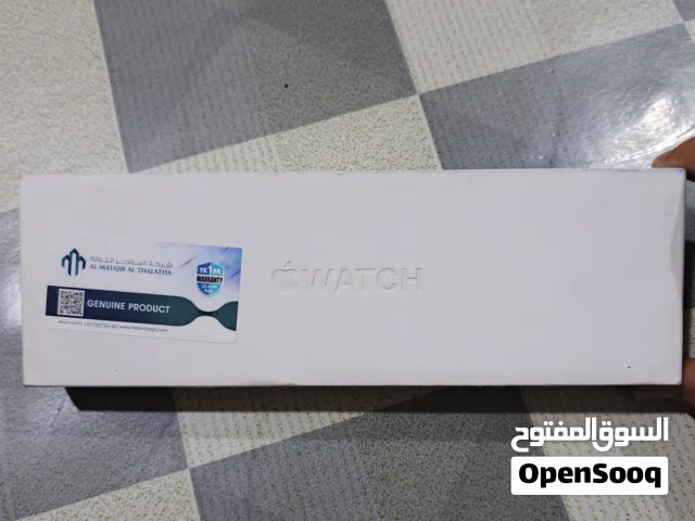 ساعه ابل اصدار 11. 46mm.اخر اصدار لون سيرفري وذهبي جديدة ما مفتوحه