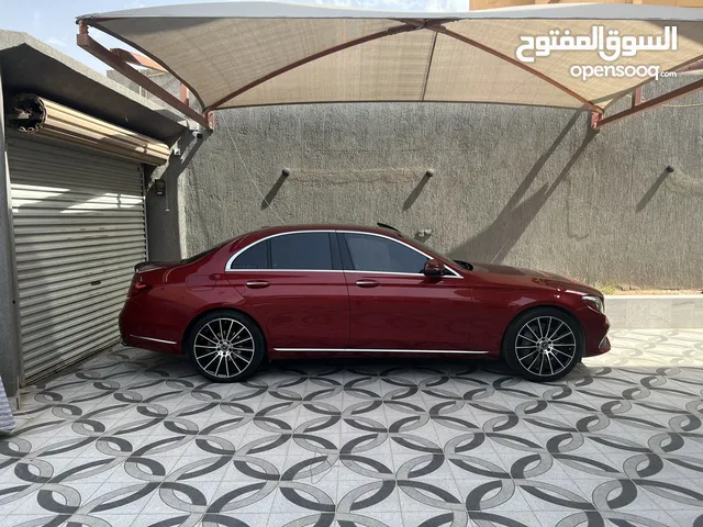 مرسيدس E300 2017 ممشى 96 ألف KM فل كامل 3 ازارير