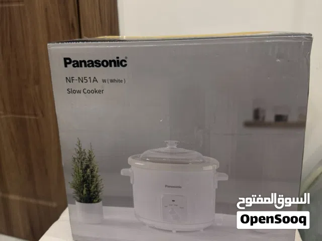 Slow cooker