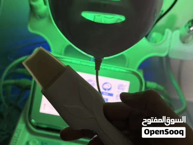 جهاز تنظيف البشرة هيدروفيشيال للبيع