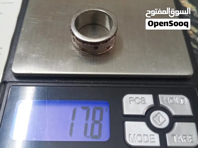 خواتم نسائية مرصعة باحجار كريمة