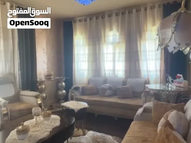 منزل طابق أول للبيع
