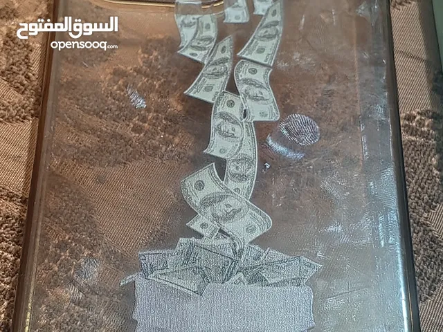 كفرات ايفون جداد فخمات للبيع