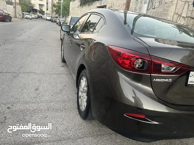 مازدا زوم 3-2017 للبيع العاجل