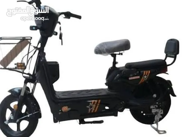 للبيع سكوتر يحتاج بتري و التواير يبي لهم نفاخ و السعر 80 وقابل