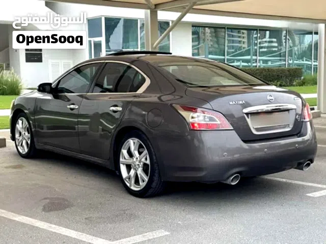Nissan Maxima Platinum - Only 67K Kms - Bahrain Agency