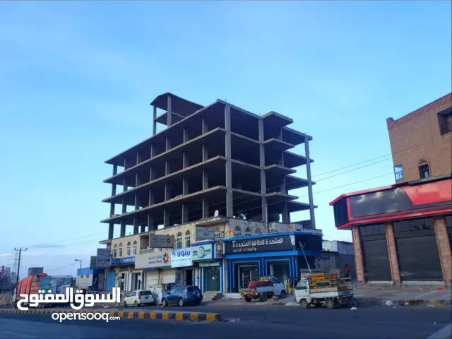 18لبنه حر معمده على اربعه شوارع شارع الستين وشارع 12وشارع 14وشارع 6متر السعر 2مليون ونص دولار