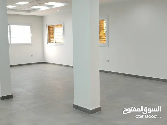 1200m2 More than 6 bedrooms Villa for Rent in Tripoli Bin Ashour
