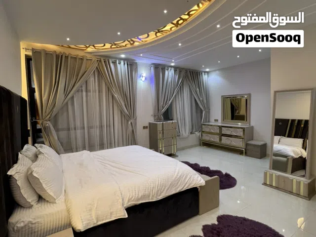 280 m2 More than 6 bedrooms Apartments for Rent in Sana'a Asbahi