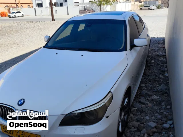 2005 بي ام دبليو الفئة 5 530i Sedan