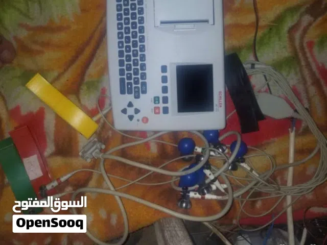 جهاز تخطيط القلب حديث نضيف جدا