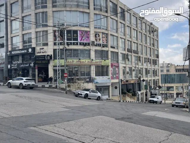 محلات تجاريه للايجار على الشارع منطقه تجاريه  حيويه جيده/ الصويفيه/ مجمع رائد خلف