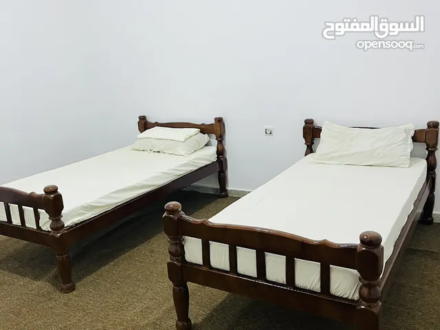 130 m2 2 Bedrooms Townhouse for Rent in Tripoli Ghut Shaal