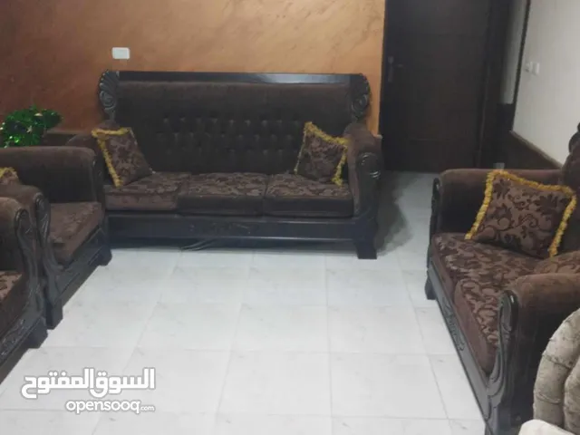 طقم كنب وكالة ولا شخط خشب زان