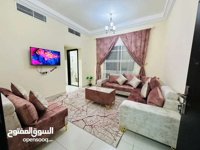 z9 غرفه وصاله مفروش -ايجار شهري -منطقه الروضه 1-بجوار قسم شرطه الحميديه -موقع مميز سهل المخرج لدبي