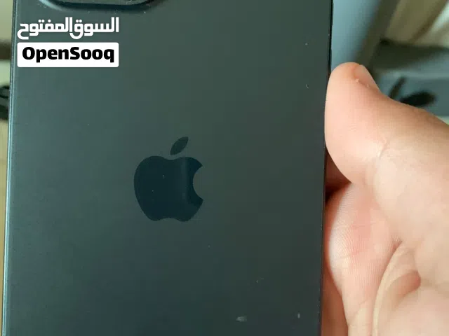 ايفون 15 نظييف جدا
