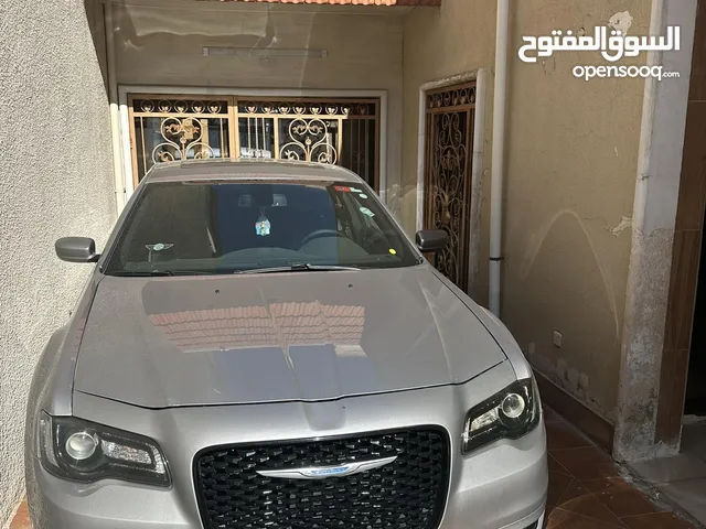 Used Chrysler 300 in Baghdad