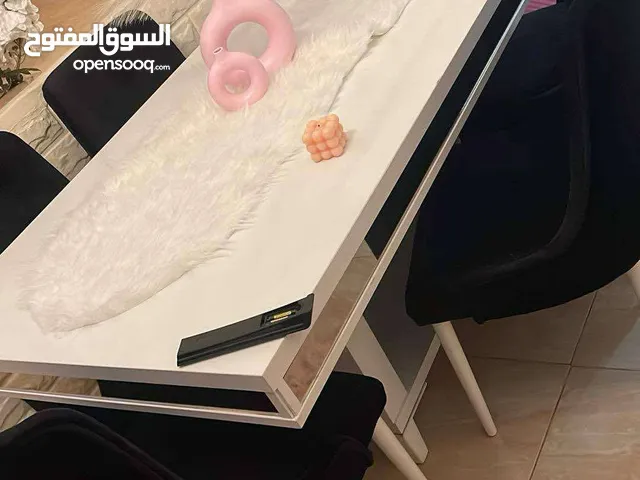 طاوله سفره شبه جديد