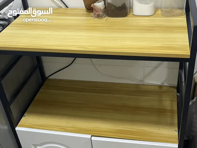 ميز فرن جديد صارله شهر عندي ماخذته بء80 اريد ب60  عنواني الزبير حي الشهدا