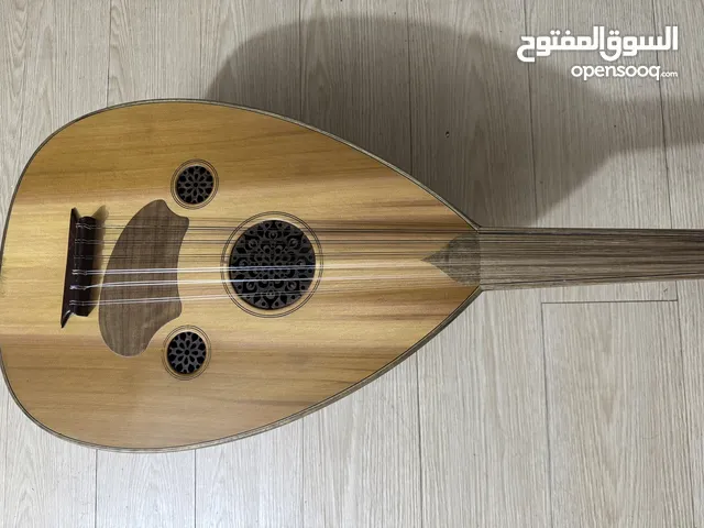 عود جديد غير مستعمل نهائيا مع حافظة