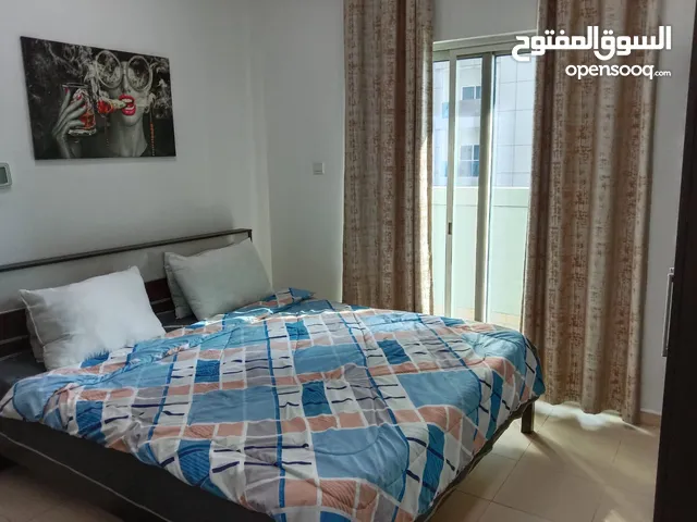 SAID للإيجار الشهري في عجمان – أبراج السيتي تاور غرفة وصالة مفروشة بالكامل ونظيفة وجاهزة للسكن فورًا