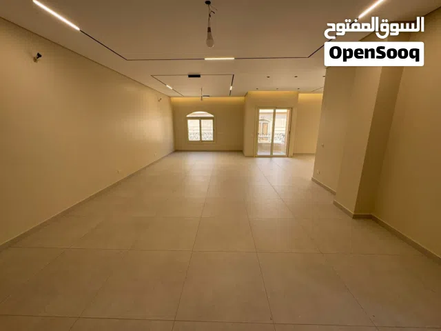 185 m2 3 Bedrooms Apartments for Rent in Cairo First Settlement