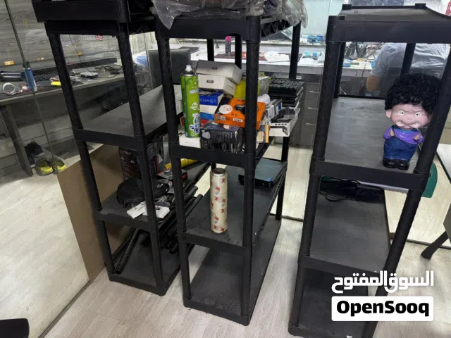 ارفف عرض اسود بحال الوكاله بافضل سعر