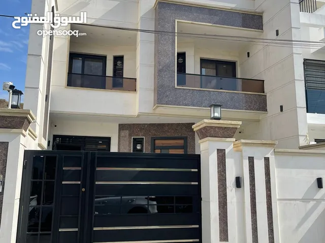 400m2 More than 6 bedrooms Townhouse for Sale in Baghdad Zayona