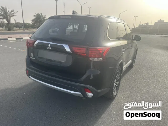 2017 ميتسوبيشي اوتلاندر GLS