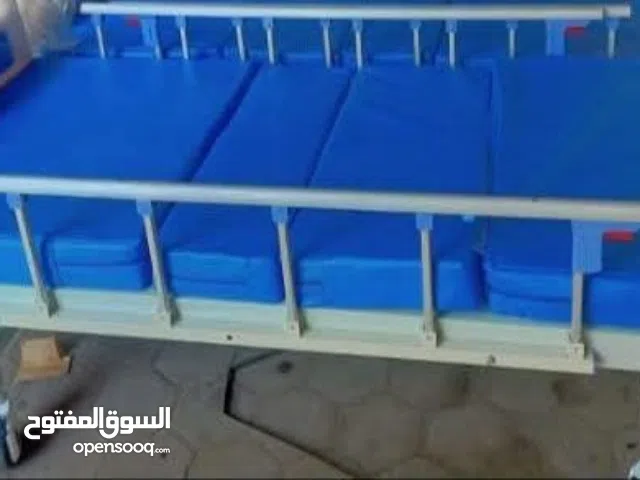 سرير مستشفى