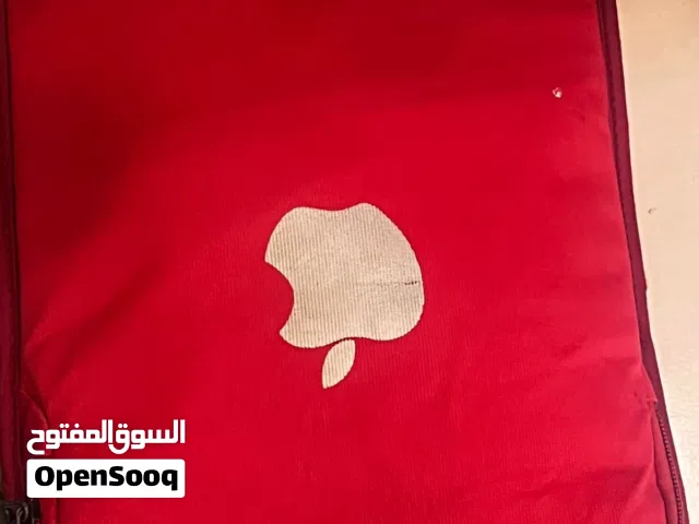 شنطة للرجال للمستلزمات اليومية