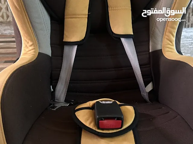 للبيع كرسي اطفال للسياره