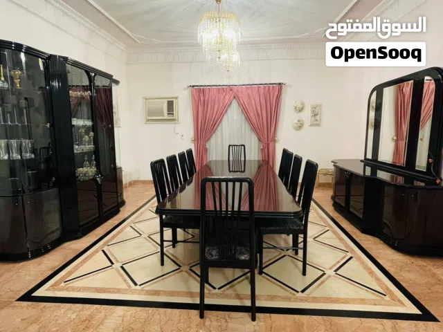 طقم سفرة فاخر وكامل بتصميم كلاسيك أنيق