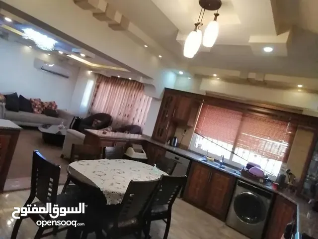 200 m2 3 Bedrooms Apartments for Rent in Irbid Al Husn