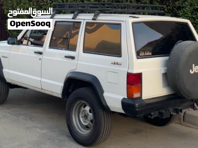1996 جيب شيروكى Standard