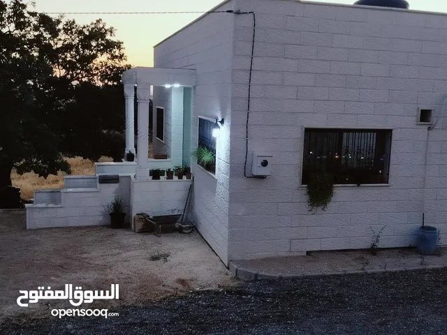 205 m2 More than 6 bedrooms Townhouse for Sale in Irbid Al-Kharaj