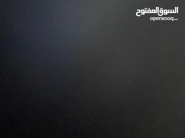محل للايجار في ابو علندا مقابل مطعم الفيحاء وبجناب محل g- one للملابس يوجد مخزن