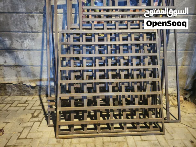 وجبه شبابيك وبيبان حديد جديده