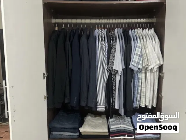 دولاب خزينة ملابس من ايكيا بسعر 10 دينار