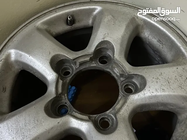 3 طاوات لاند كروزر موديل 99 الى 2008